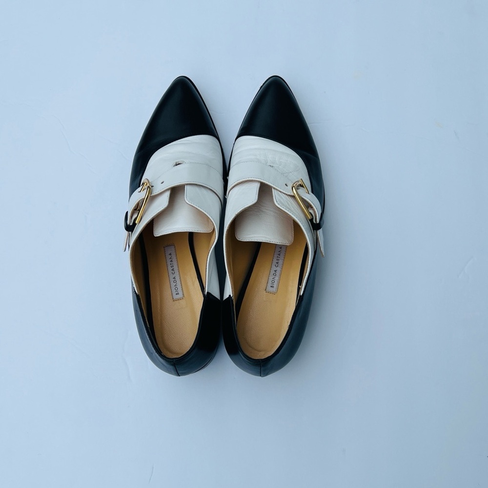 BIONDA CASTANA Black and White Women's Pointed Toe Loafers
